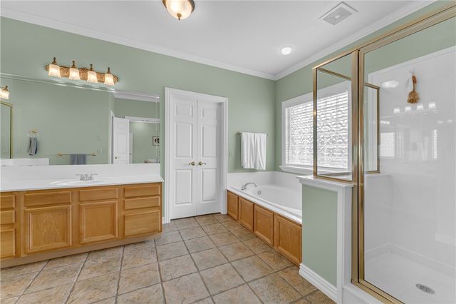 1619 E Winfield Drive, Fayetteville, AR 72703