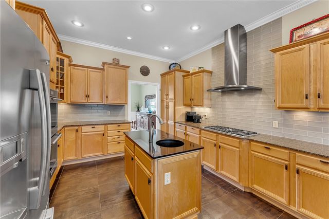 1619 E Winfield Drive, Fayetteville, AR 72703