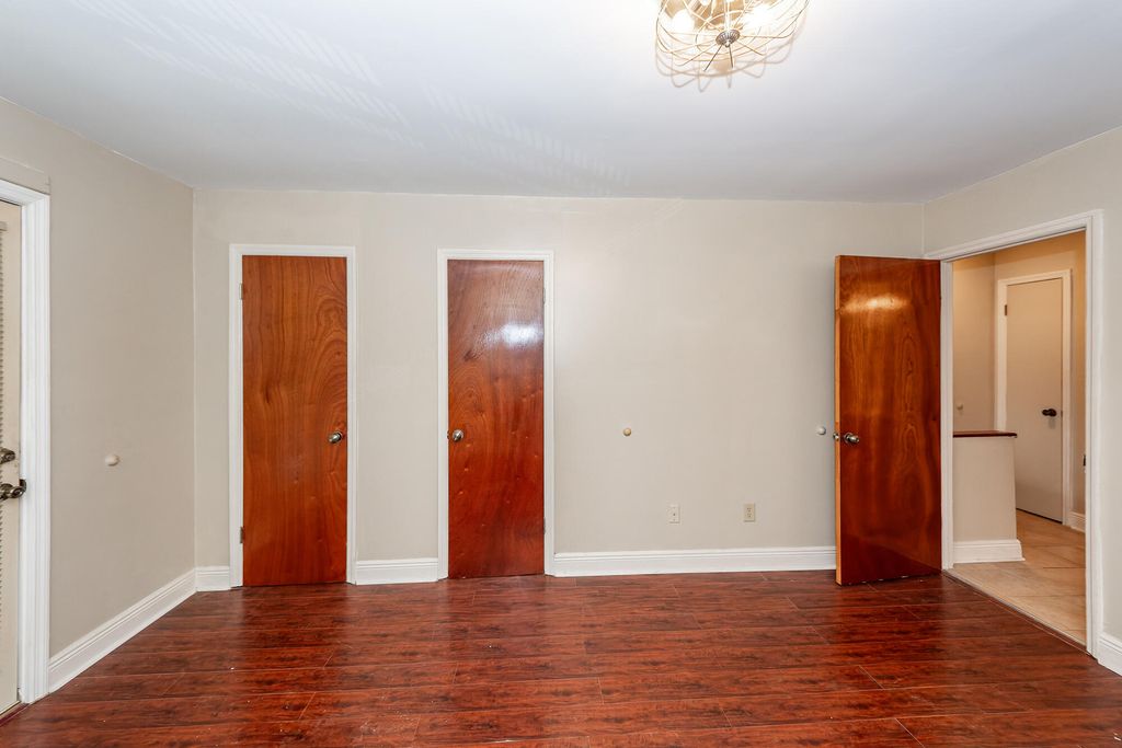 Image 21 of property listing at 278 Fleming Road A-D, Charleston, SC 29412