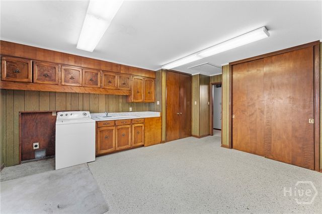 904 N Ash Street, Springfield, GA 31329