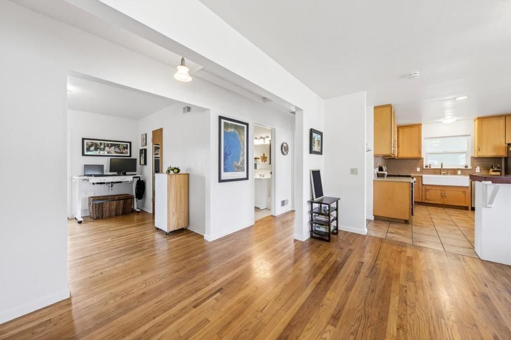 Image 12 of property listing at 1136 Del Monte Boulevard, Pacific Grove, CA 93950