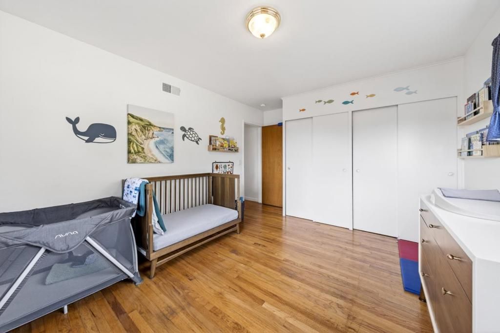 Image 15 of property listing at 1136 Del Monte Boulevard, Pacific Grove, CA 93950