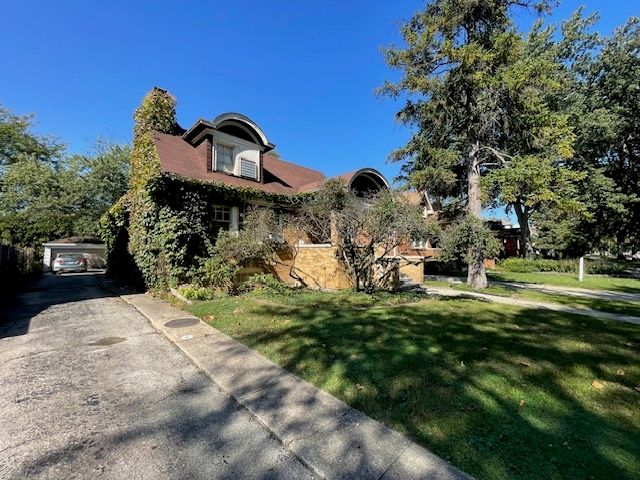 115 16th Street, Wilmette, IL 60091