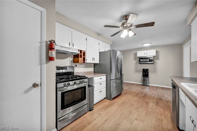 5803 Russia Road, Amherst, OH 44001
