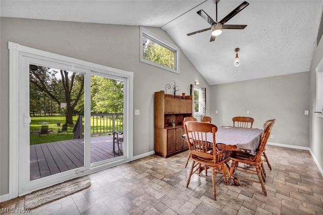 5803 Russia Road, Amherst, OH 44001