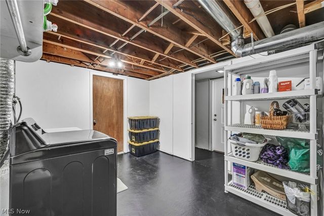5803 Russia Road, Amherst, OH 44001