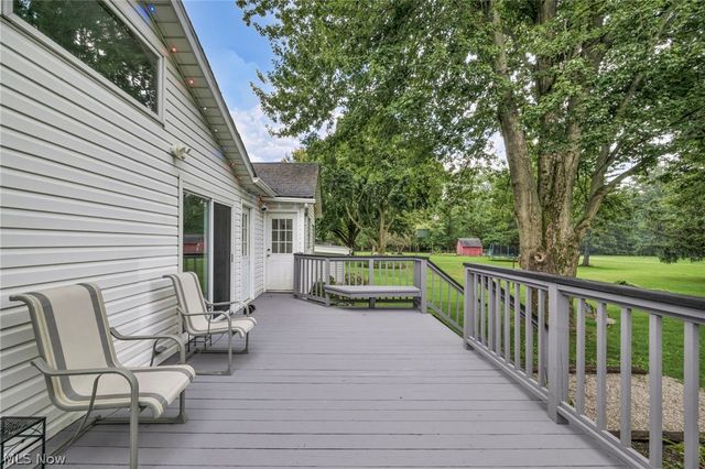 5803 Russia Road, Amherst, OH 44001