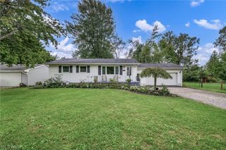 5803 Russia Road, Amherst, OH 44001