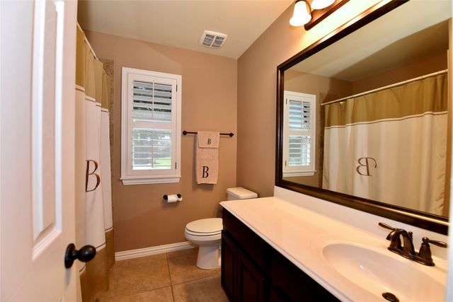 4124 Bonita Avenue, Denton, TX 76210
