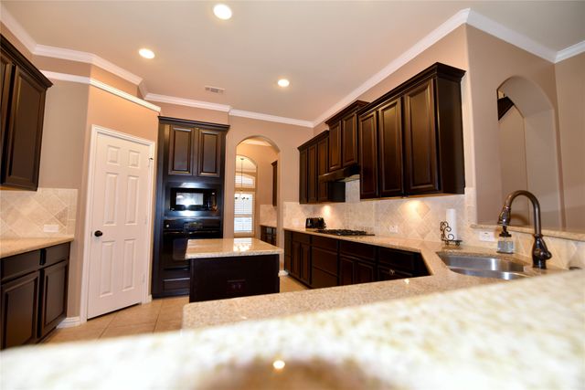 4124 Bonita Avenue, Denton, TX 76210
