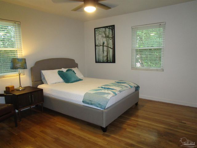 1910 Copley Dr, Pensacola, FL 32503