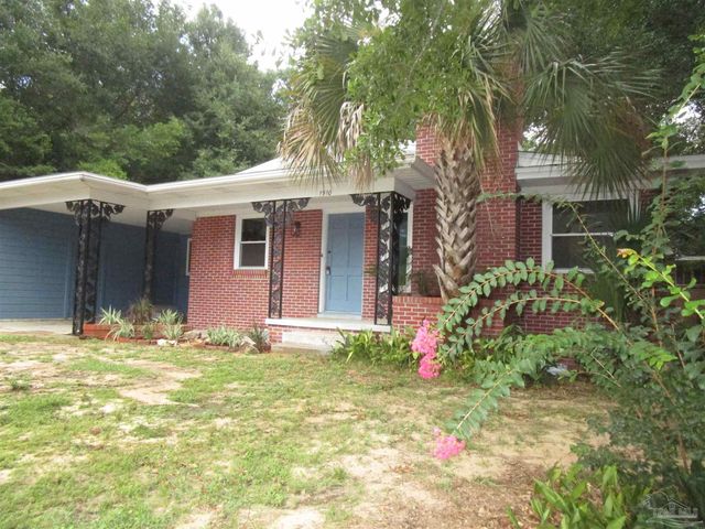 1910 Copley Dr, Pensacola, FL 32503