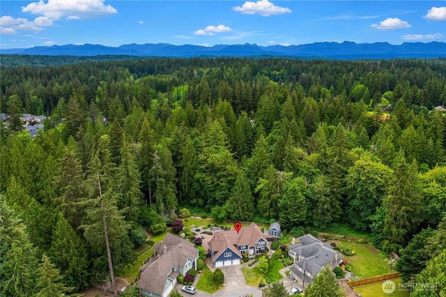 24520 NE 11th Place, Sammamish, WA 98074