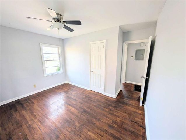 1960 Taylor Avenue, East Point, GA 30344