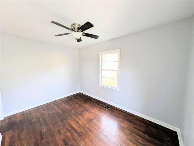 1960 Taylor Avenue, East Point, GA 30344