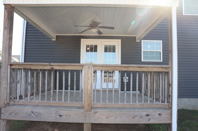 1093 Charles Thomas Dr, Clarksville, TN 37042