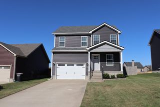 1093 Charles Thomas Dr, Clarksville, TN 37042