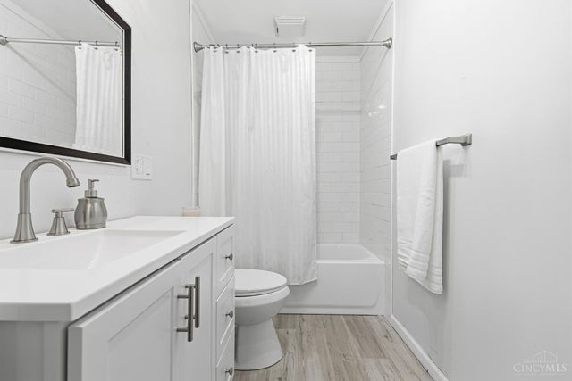 3483 Stathem Avenue, Cincinnati, OH 45211