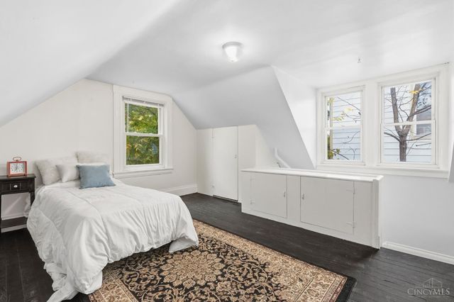 3483 Stathem Avenue, Cincinnati, OH 45211