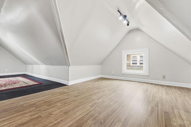 3483 Stathem Avenue, Cincinnati, OH 45211