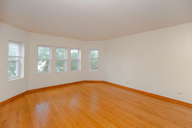 9424 S Laflin Street 3S, Chicago, IL 60620
