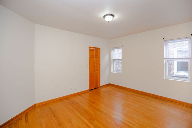 9424 S Laflin Street 3S, Chicago, IL 60620