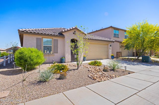 10686 W Whitehall Drive, Marana, AZ 85653