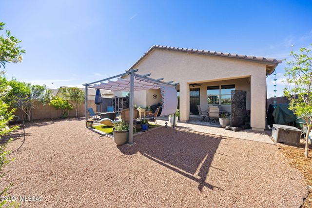 10686 W Whitehall Drive, Marana, AZ 85653