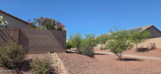 10686 W Whitehall Drive, Marana, AZ 85653