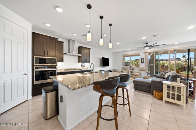 10686 W Whitehall Drive, Marana, AZ 85653