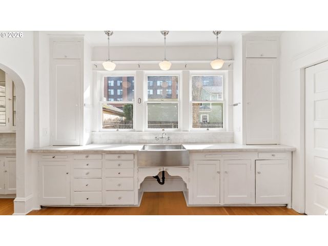 3116 N VANCOUVER Ave, Portland, OR 97227