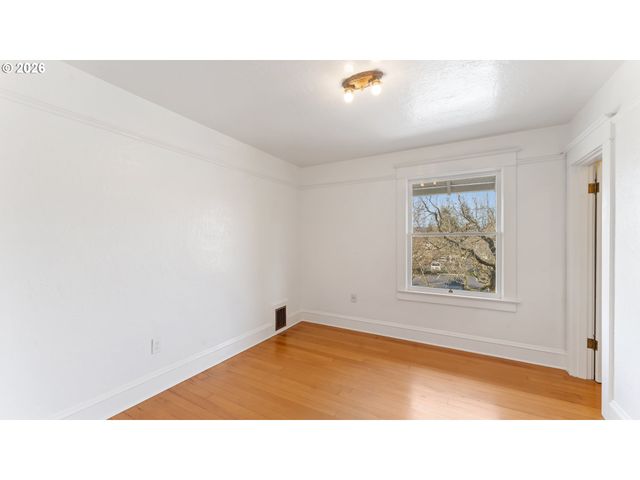 3116 N VANCOUVER Ave, Portland, OR 97227