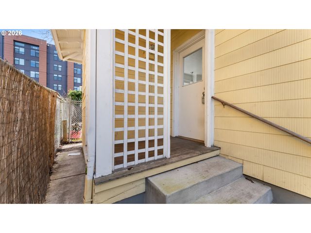 3116 N VANCOUVER Ave, Portland, OR 97227