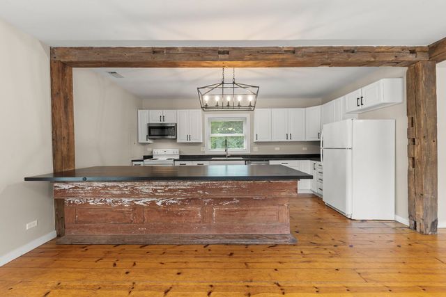 7479 Grove Road, Oswego, IL 60543