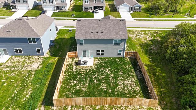 11174 Traders Trace Way, Fort Wayne, IN 46835