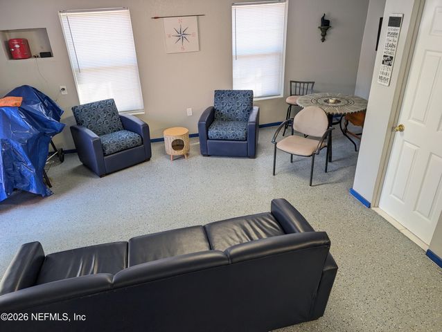 231 5TH Way, Interlachen, FL 32148