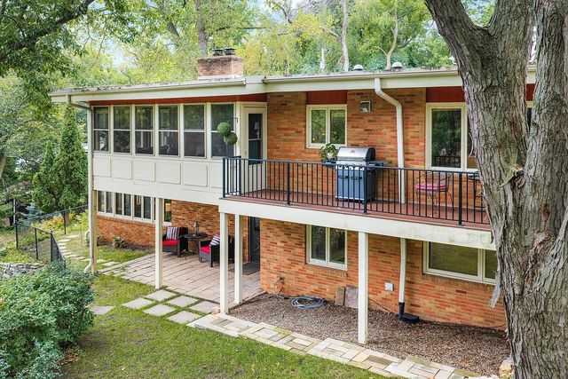 2212 Mary Hills Drive, Golden Valley, MN 55422