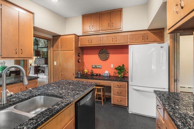 2212 Mary Hills Drive, Golden Valley, MN 55422
