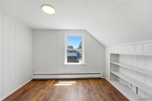 180 Royal Parkway West, Amherst, NY 14221