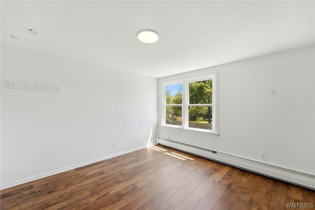 180 Royal Parkway West, Amherst, NY 14221