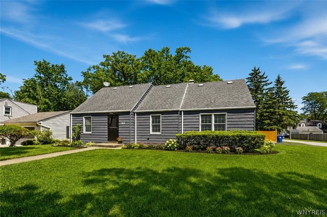 180 Royal Parkway West, Amherst, NY 14221