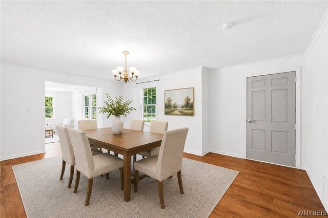 180 Royal Parkway West, Amherst, NY 14221