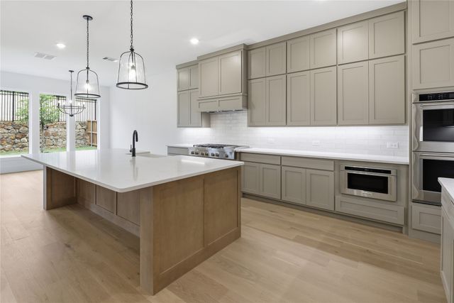 8417 Witt Street, North Richland Hills, TX 76182