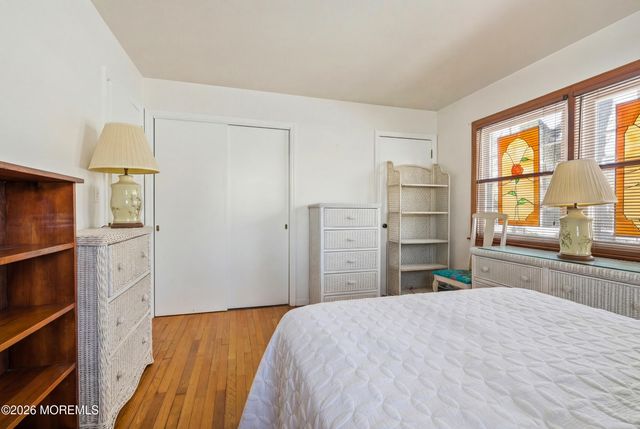 274 Michael Avenue, Oakhurst, NJ 07755