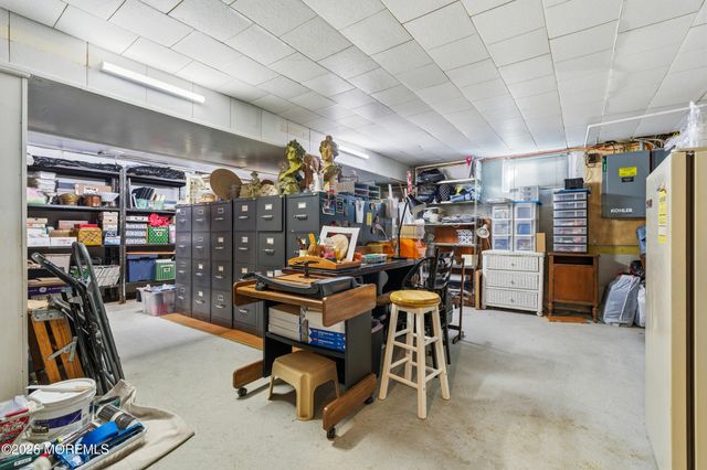 274 Michael Avenue, Oakhurst, NJ 07755