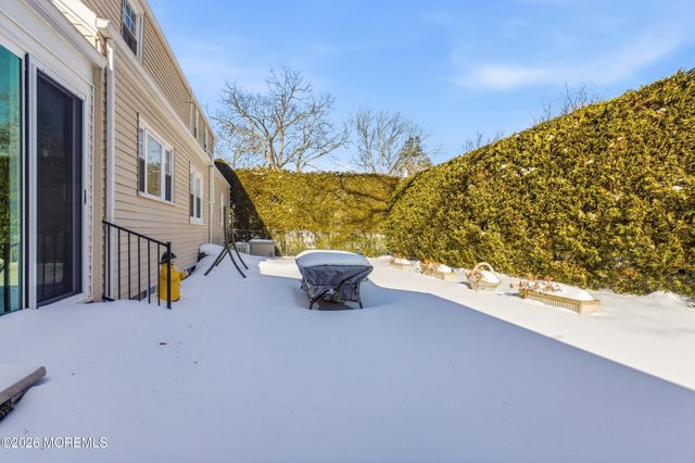 274 Michael Avenue, Oakhurst, NJ 07755