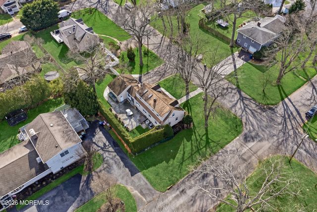 274 Michael Avenue, Oakhurst, NJ 07755