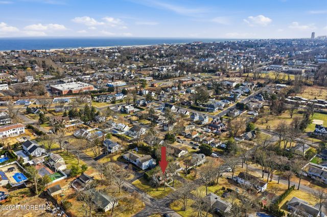 274 Michael Avenue, Oakhurst, NJ 07755