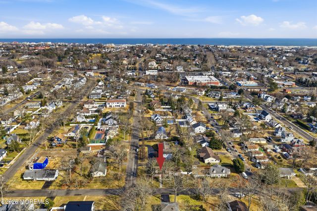 274 Michael Avenue, Oakhurst, NJ 07755