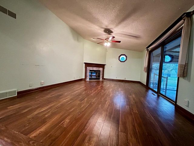 7850 Scenic View DRIVE, Waterford, WI 53185